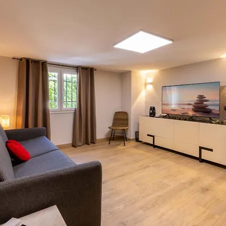 06ak1 - 4 Bedrooms Swimming Pool And Sauna * Villeneuve-Loubet