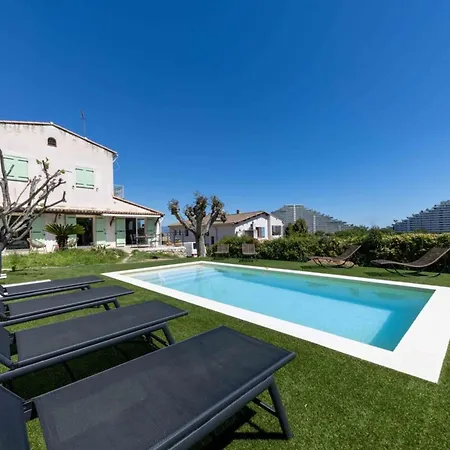 06ak1 - 4 Bedrooms Swimming Pool And Sauna